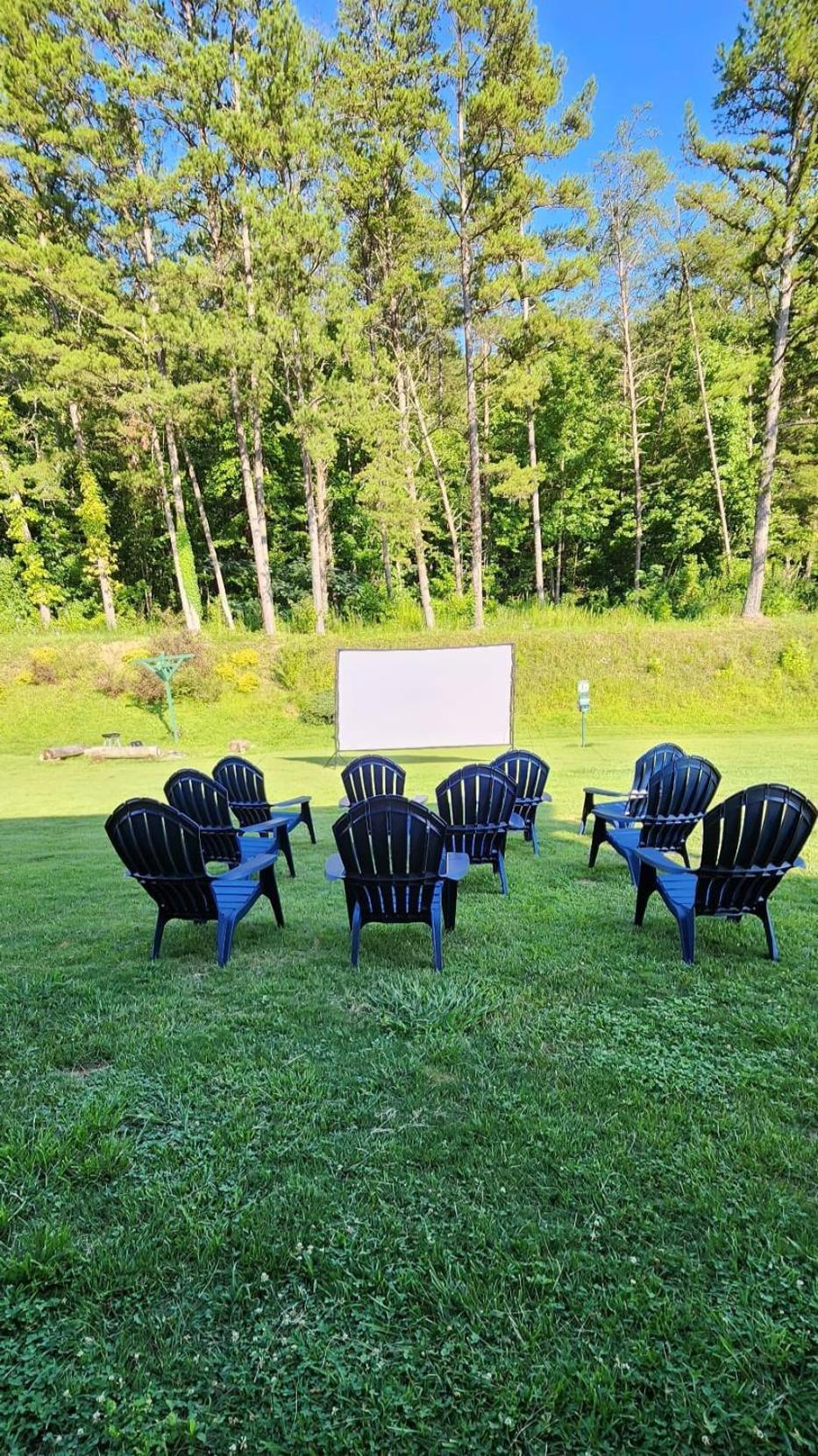 Blue Sky Inn- Complimentary Happy Hour Th-Sun, Veteran Owned, Full Breakfast, Best Green Space, 1 Mile From Blue Ridge, Fire Pit Exterior photo